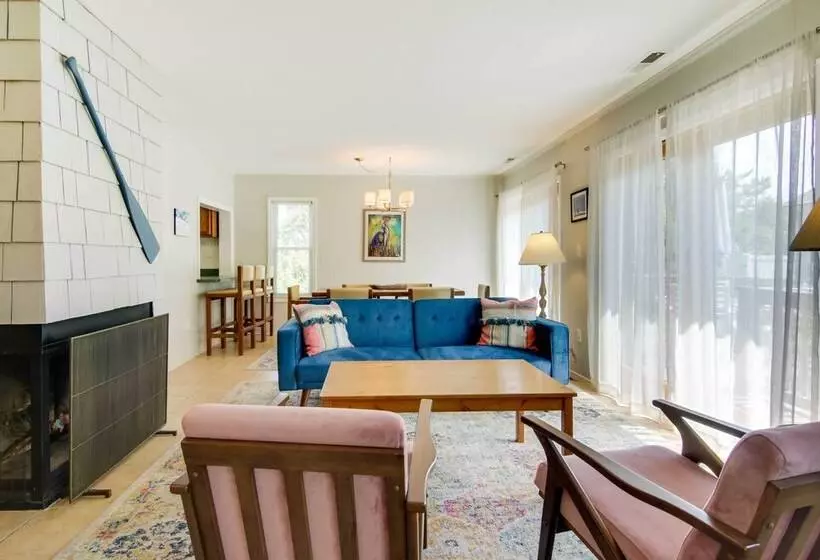 Walk To Beaches: Family Getaway In Bethany Beach!