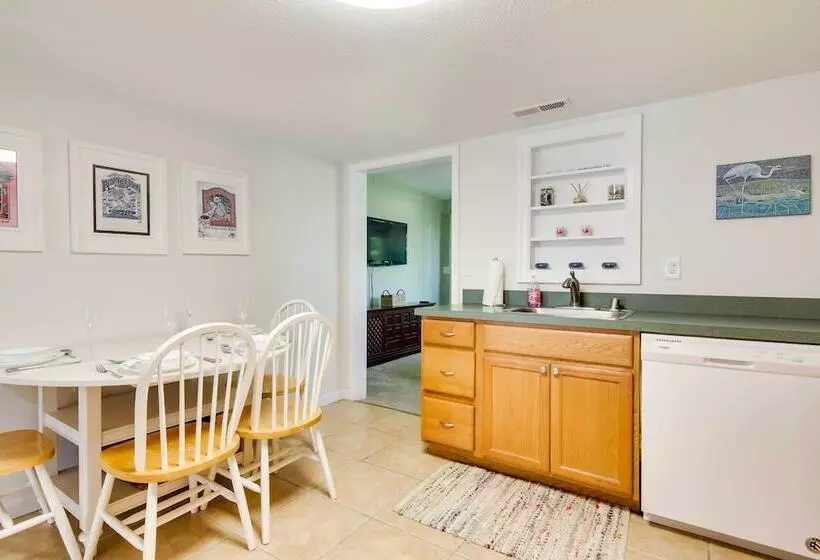 Walk To Beaches: Family Getaway In Bethany Beach!