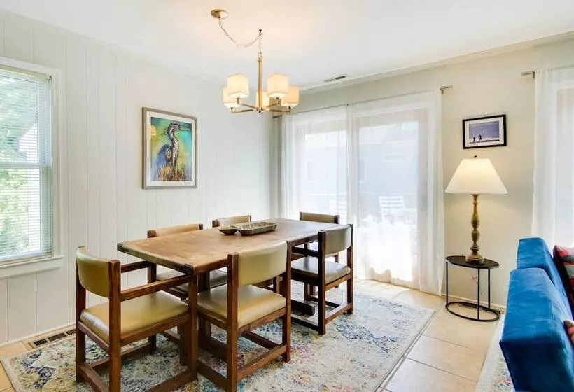 Walk To Beaches: Family Getaway In Bethany Beach!