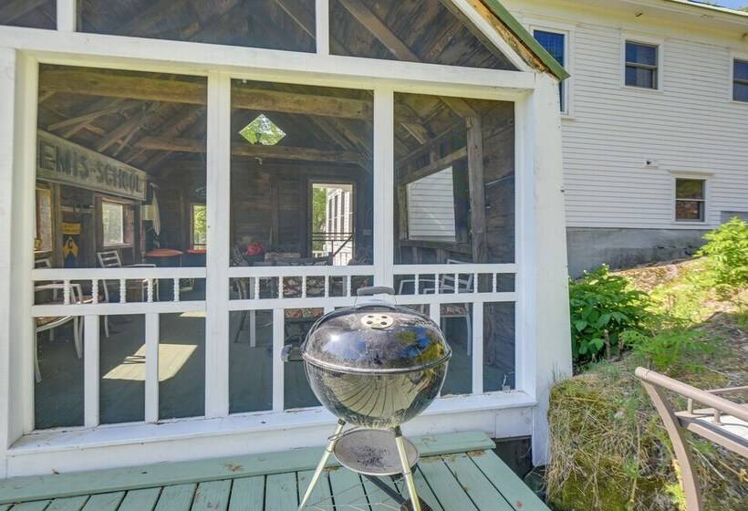 Spacious Home On Bear Camp River In Tamworth!