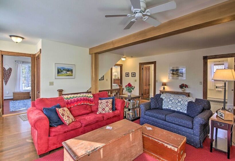 Spacious Home On Bear Camp River In Tamworth!