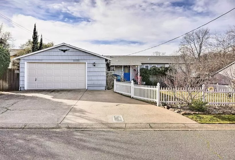 1 Mi To Main Street Sutter Creek: Poolside Oasis!