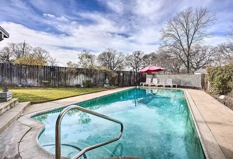 1 Mi To Main Street Sutter Creek: Poolside Oasis!
