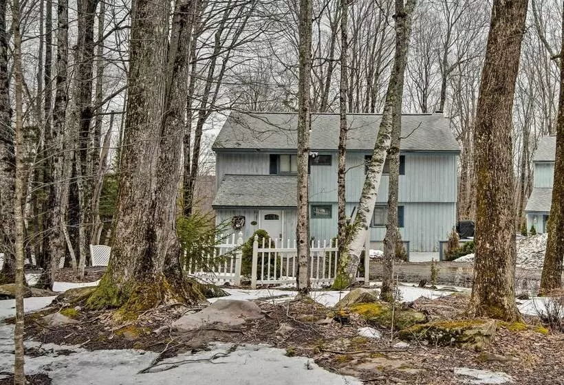 Near Hiking & Skiing: Home In Wilmington!