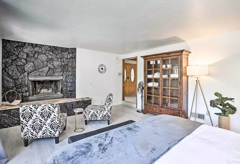 Boho Chic Home W/ Game Room Near Lake Gregory!