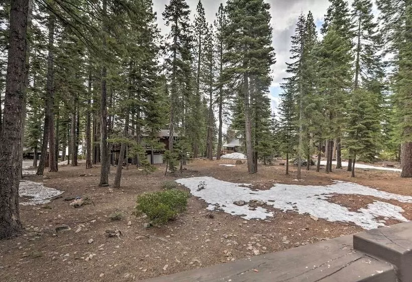 Near Skiing & Hiking: Carnelian Bay Cabin