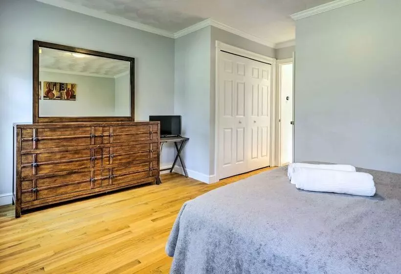 7 Mi To Downtown Providence: Quiet Apt In Seekonk