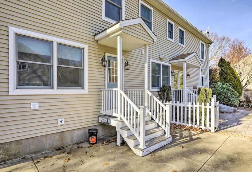 7 Mi To Downtown Providence: Quiet Apt In Seekonk