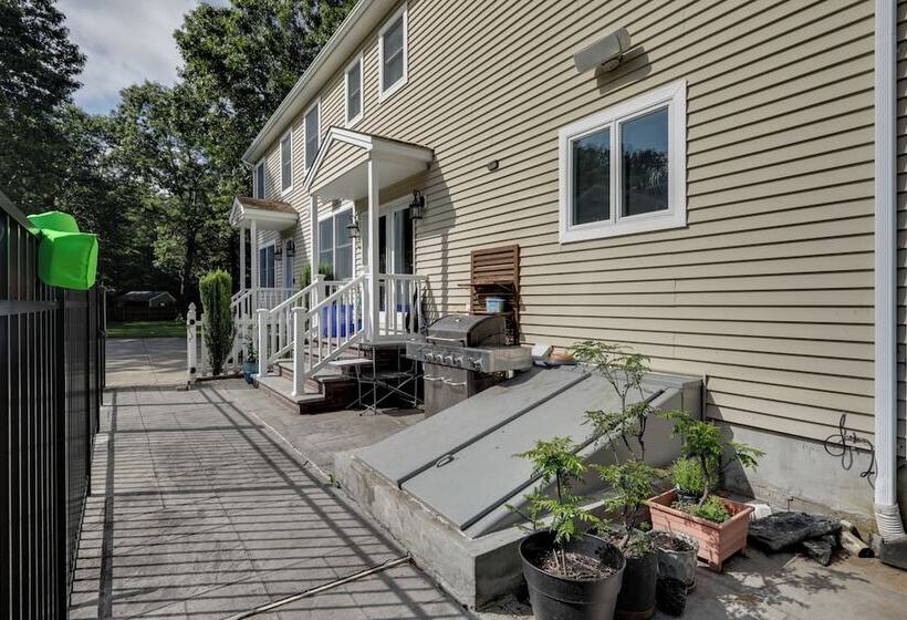 7 Mi To Downtown Providence: Quiet Apt In Seekonk