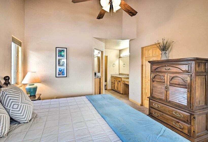 Charming, Spacious & Pet Friendly Buena Vista Home