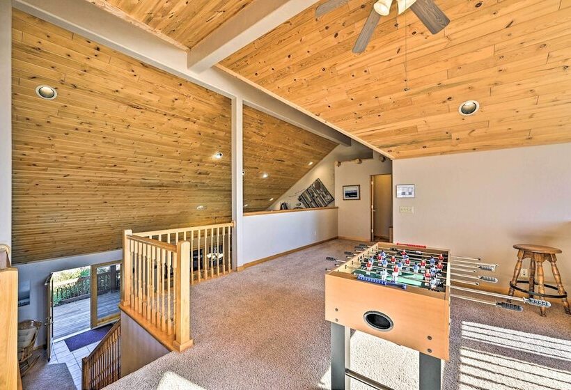 Charming, Spacious & Pet Friendly Buena Vista Home