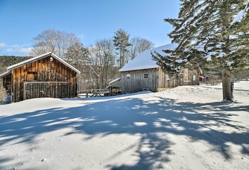 Chester Farmhouse On 100 Acres, 15 Min To Okemo!