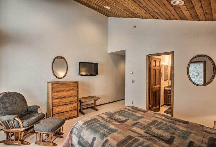 Colorado Home On Golf Course, Near Vail Ski Resort