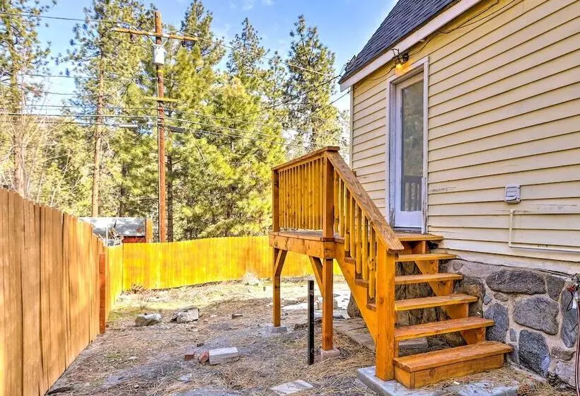 Cozy Home, 1/2 Mi To Downtown, 4 Mi To Hikes!