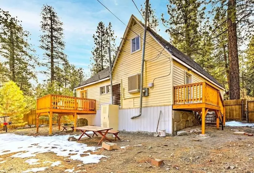 Cozy Home, 1/2 Mi To Downtown, 4 Mi To Hikes!