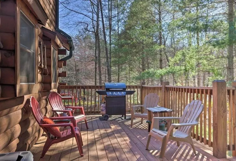 Lake Lure Log Cabin W/ Grill, Near Hiking!