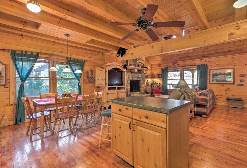 Lake Lure Log Cabin W/ Grill, Near Hiking!