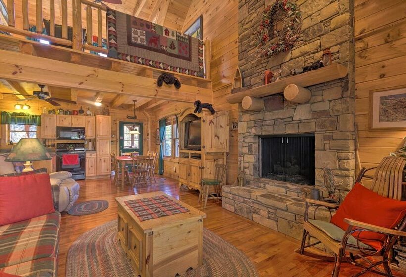 Lake Lure Log Cabin W/ Grill, Near Hiking!