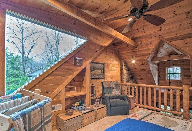 Lake Lure Log Cabin W/ Grill, Near Hiking!