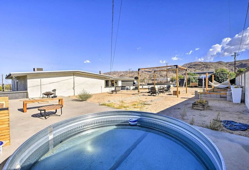 Desert Retreat W/ Backyard Oasis & Mtn Views!