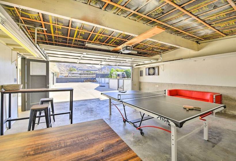 Desert Retreat W/ Backyard Oasis & Mtn Views!