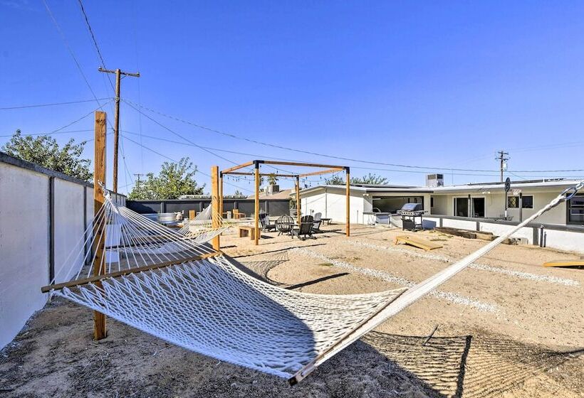 Desert Retreat W/ Backyard Oasis & Mtn Views!