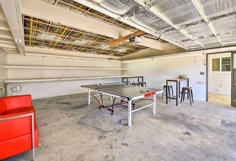 Desert Retreat W/ Backyard Oasis & Mtn Views!