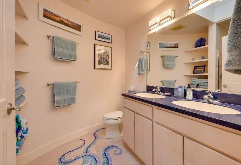 Wellfleet Home W/ Deck, Bay Views & Kayaks