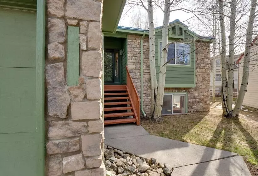 Homey Dog Friendly Retreat W/ Deck In Dtwn Frisco!