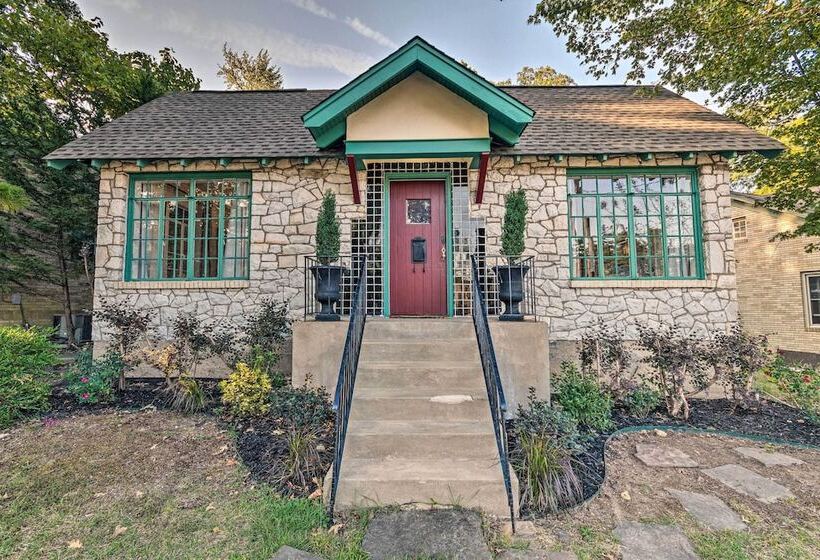 2 Mi To Hot Springs Nat L Park: Hot Tub Haven!