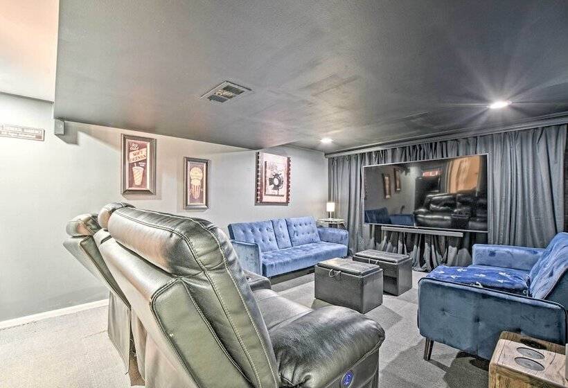 Lakefront Home W/ Game Room, Theater & Dock!