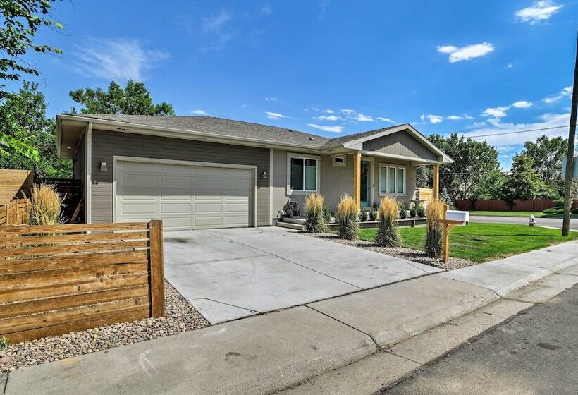 7 Mi To Dtwn Denver: Arvada Home W/ Patio