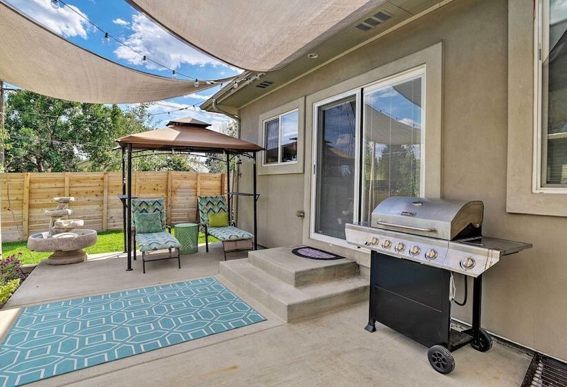 7 Mi To Dtwn Denver: Arvada Home W/ Patio