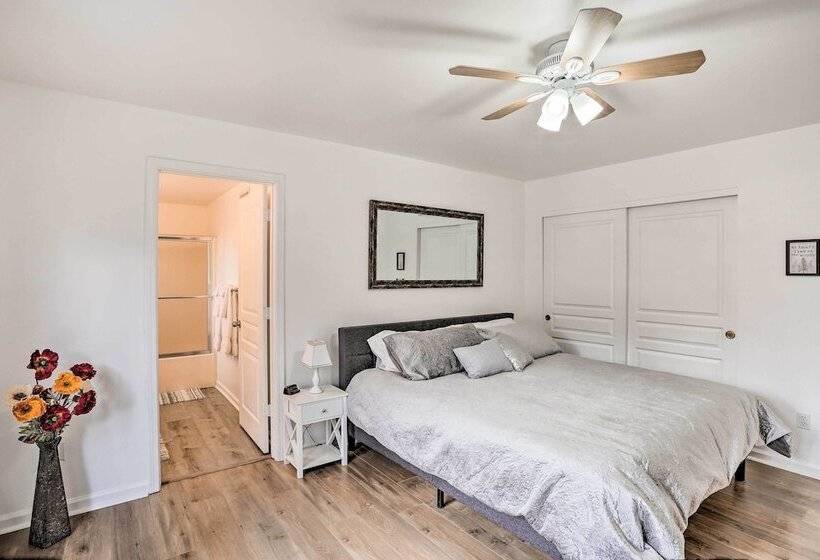 Mount Shasta Escape W/ Balcony ~ Walk To Dtwn