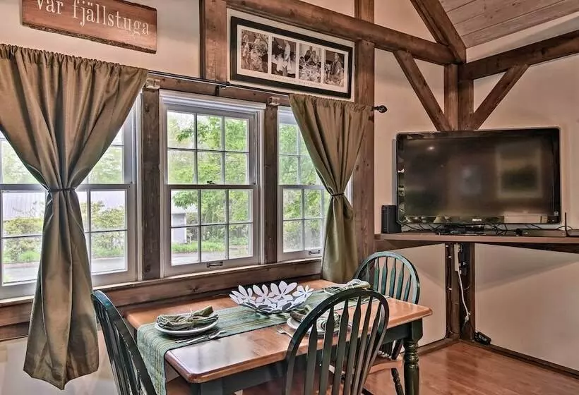 3 Mi To Grandfather Mountain Park: Cottage W/ Deck