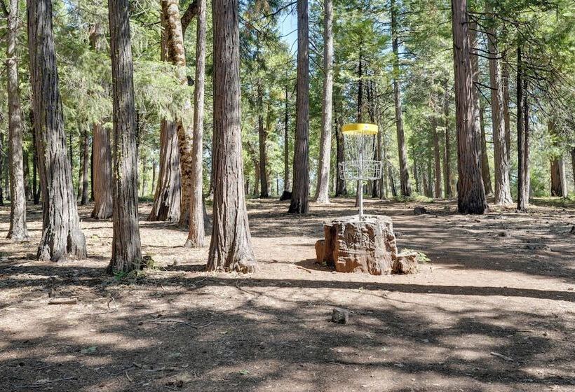 12 Mi To Apple Hill: Family Friendly Cabin Retreat