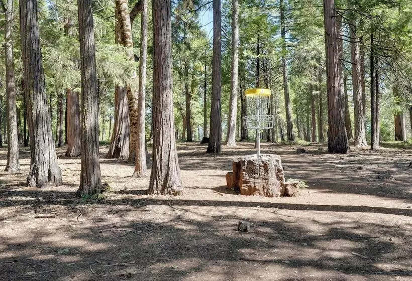 12 Mi To Apple Hill: Family Friendly Cabin Retreat