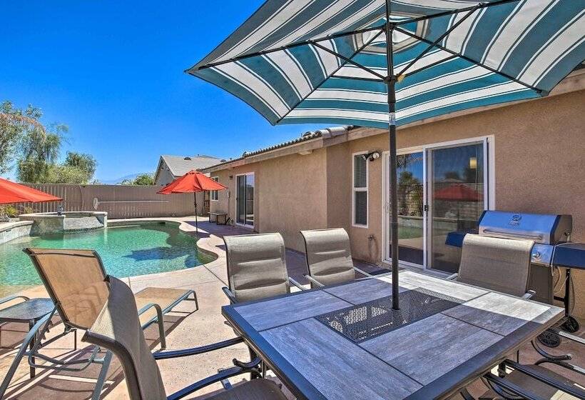 Coachella Retreat: Pool, Near Music Festivals