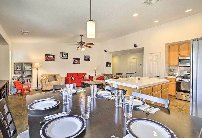 Coachella Retreat: Pool, Near Music Festivals