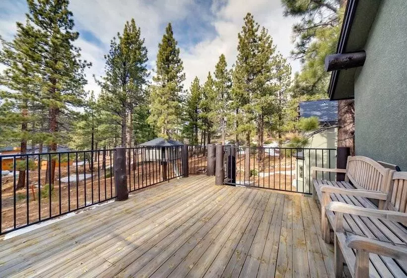 Sleek Reno Lake Tahoe Retreat, 4 Mi To Ski Mt Rose