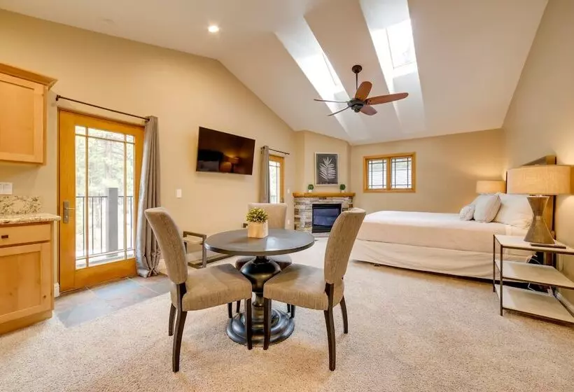Sleek Reno Lake Tahoe Retreat, 4 Mi To Ski Mt Rose