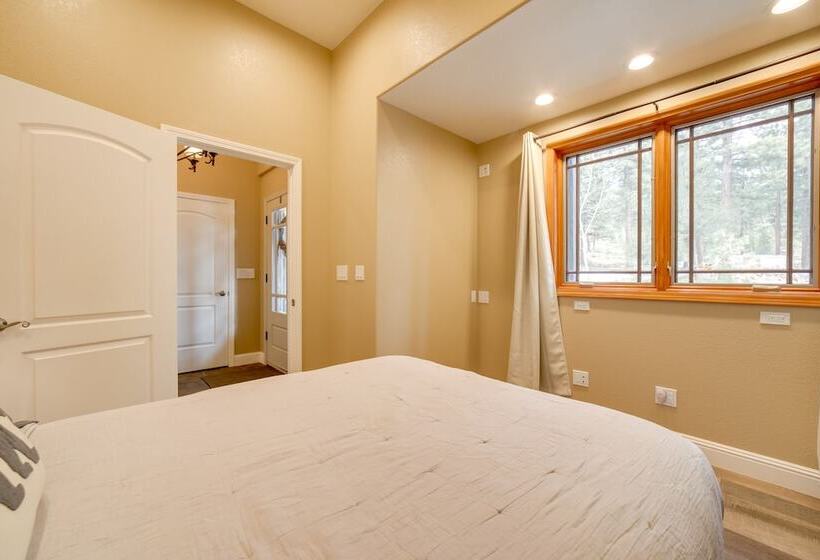 Sleek Reno Lake Tahoe Retreat, 4 Mi To Ski Mt Rose