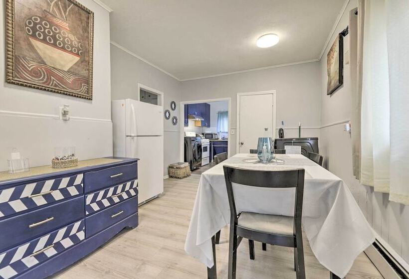 Springfield Vacation Rental: 1 Mi To Downtown