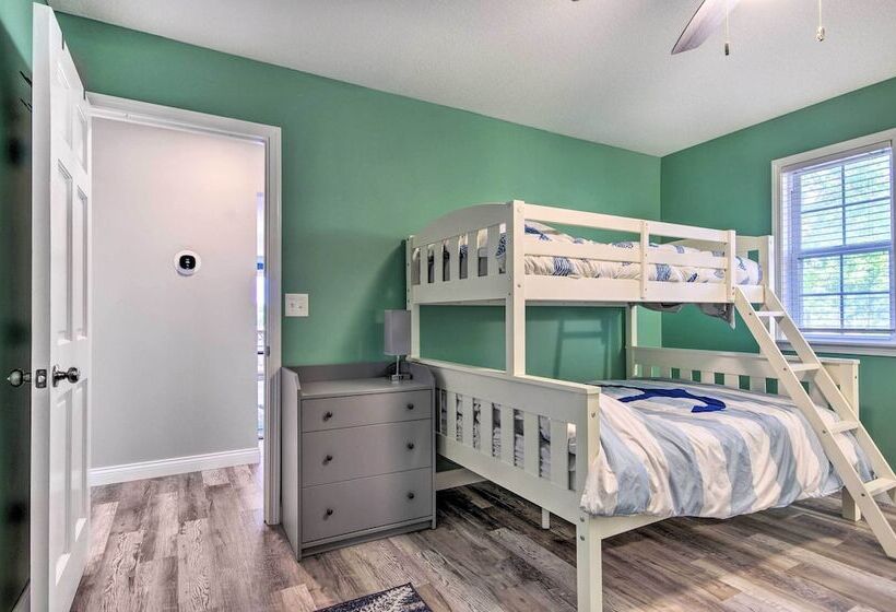 Sunrise Beach Home W/ Boat Dock On The Ozarks