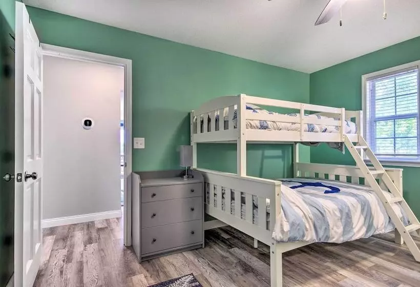 Sunrise Beach Home W/ Boat Dock On The Ozarks