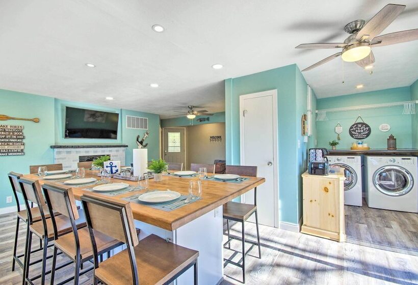 Sunrise Beach Home W/ Boat Dock On The Ozarks