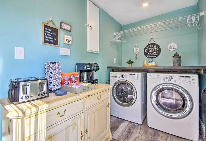 Sunrise Beach Home W/ Boat Dock On The Ozarks