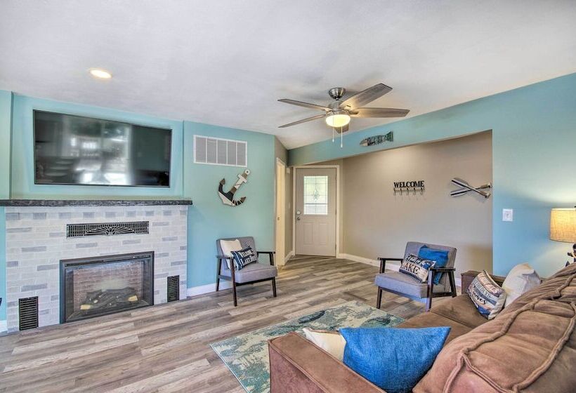 Sunrise Beach Home W/ Boat Dock On The Ozarks