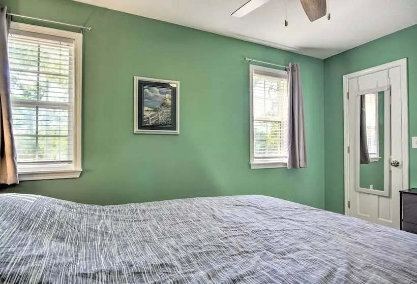 Sunrise Beach Home W/ Boat Dock On The Ozarks