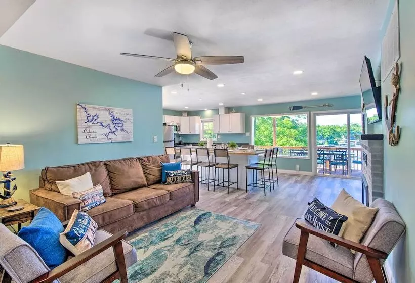 Sunrise Beach Home W/ Boat Dock On The Ozarks